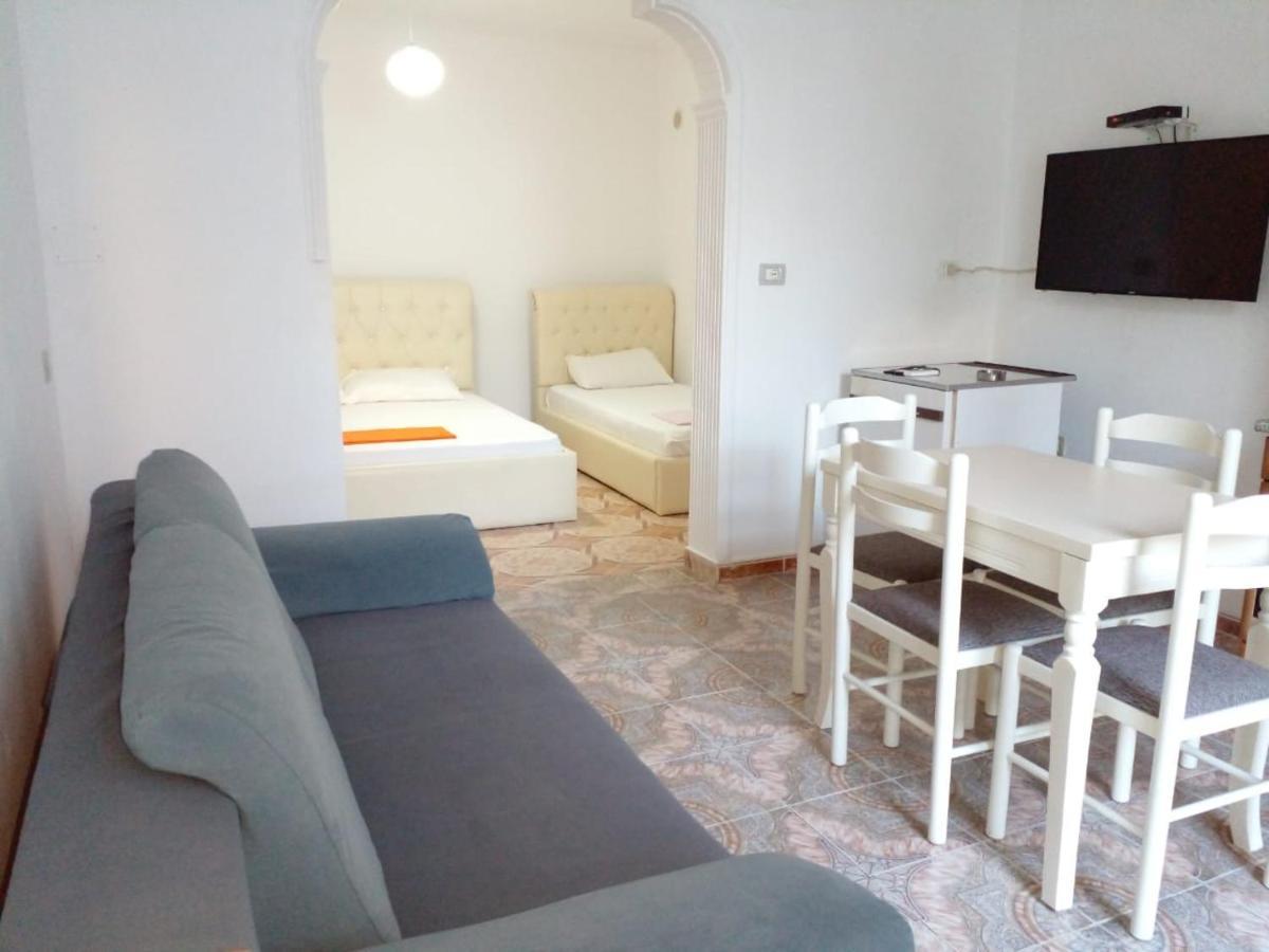 Villa Arli&Eris Vlorë Exterior foto